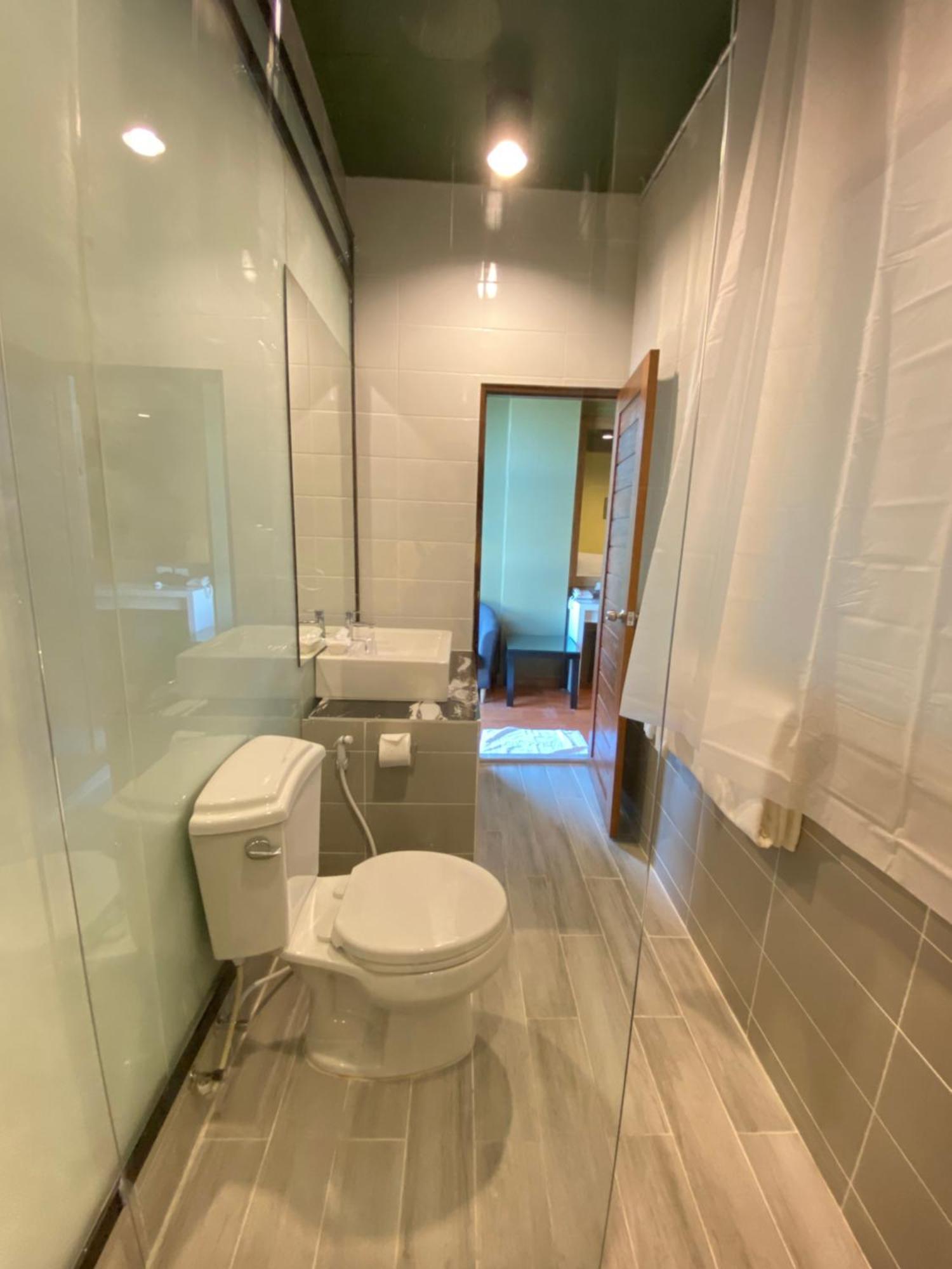 Work Den Chiangrai Hotel Чианг Рай Екстериор снимка
