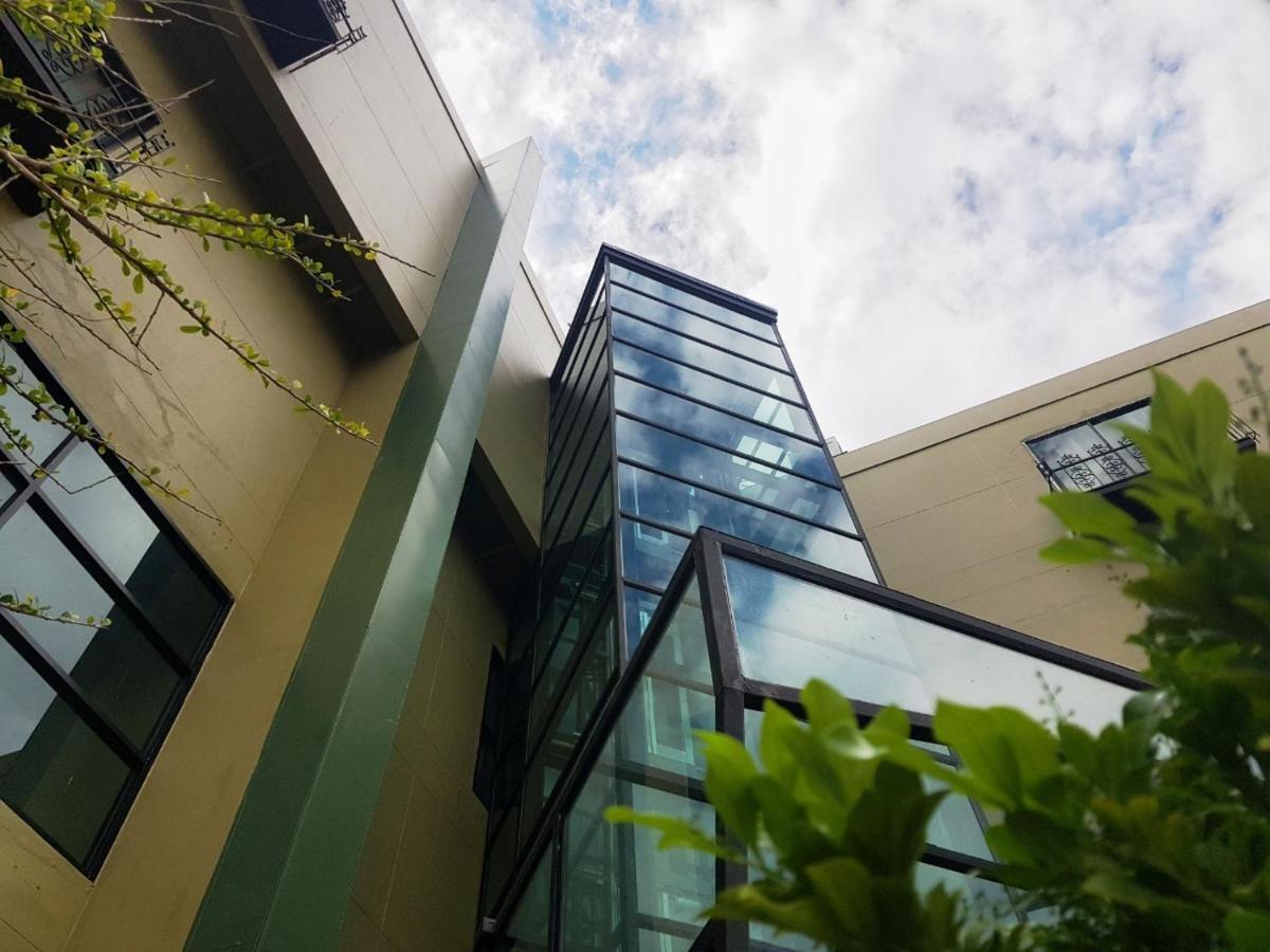Work Den Chiangrai Hotel Чианг Рай Екстериор снимка
